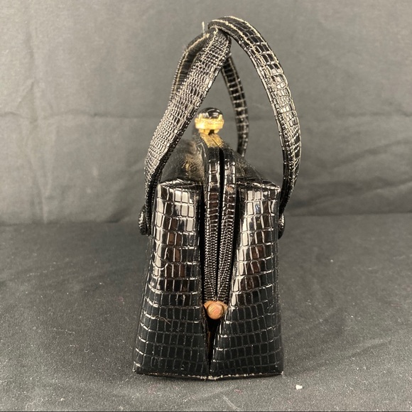 Joseph Magnin lizard embossed handbag - Picture 5 of 12